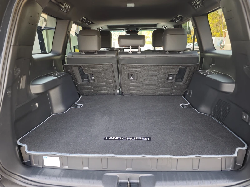 Toyota Land cruiser i-FORCE MAX Full Hybrid 4WD ECT-i, снимка 15 - Автомобили и джипове - 52702705
