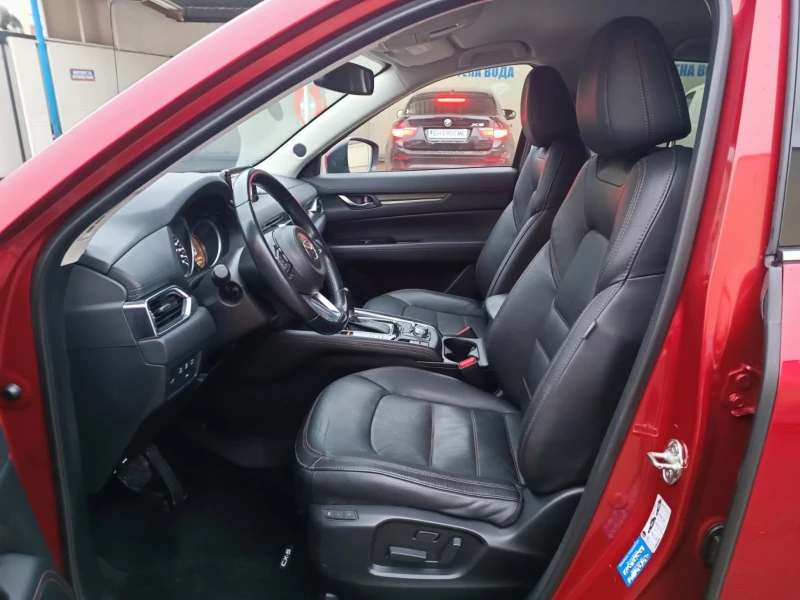 Mazda CX-5 2.5i-192кс-ШВЕЙЦАРИЯ-АВТОМАТ-4Х4-REVOLUTIN-KEYLESS, снимка 10 - Автомобили и джипове - 53434564