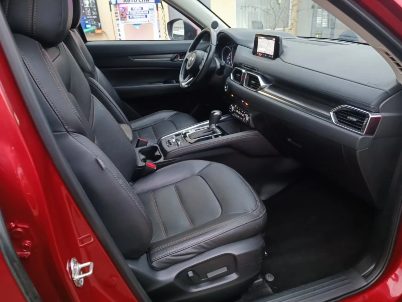 Mazda CX-5 2.5i-192кс-ШВЕЙЦАРИЯ-АВТОМАТ-4Х4-REVOLUTIN-KEYLESS, снимка 12 - Автомобили и джипове - 53434564