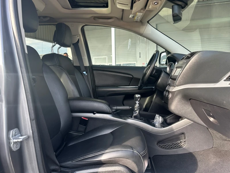 Fiat Freemont 2.0MJT-165000км-140к.с-7 МЕСТЕН-ПОДГРЕВ-КОЖА, снимка 14 - Автомобили и джипове - 53517782