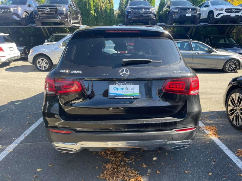 Mercedes-Benz GLC 300 4MATIC * Off-Roader * 360  * Keyless * Pano, снимка 4 - Автомобили и джипове - 53529619