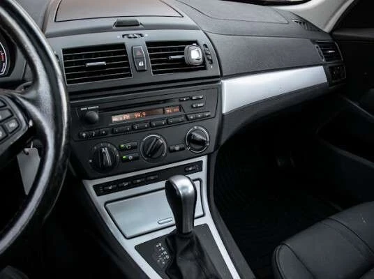 BMW X3 * CARFAX * ЦЕНА ДО БГ, снимка 11 - Автомобили и джипове - 53204387