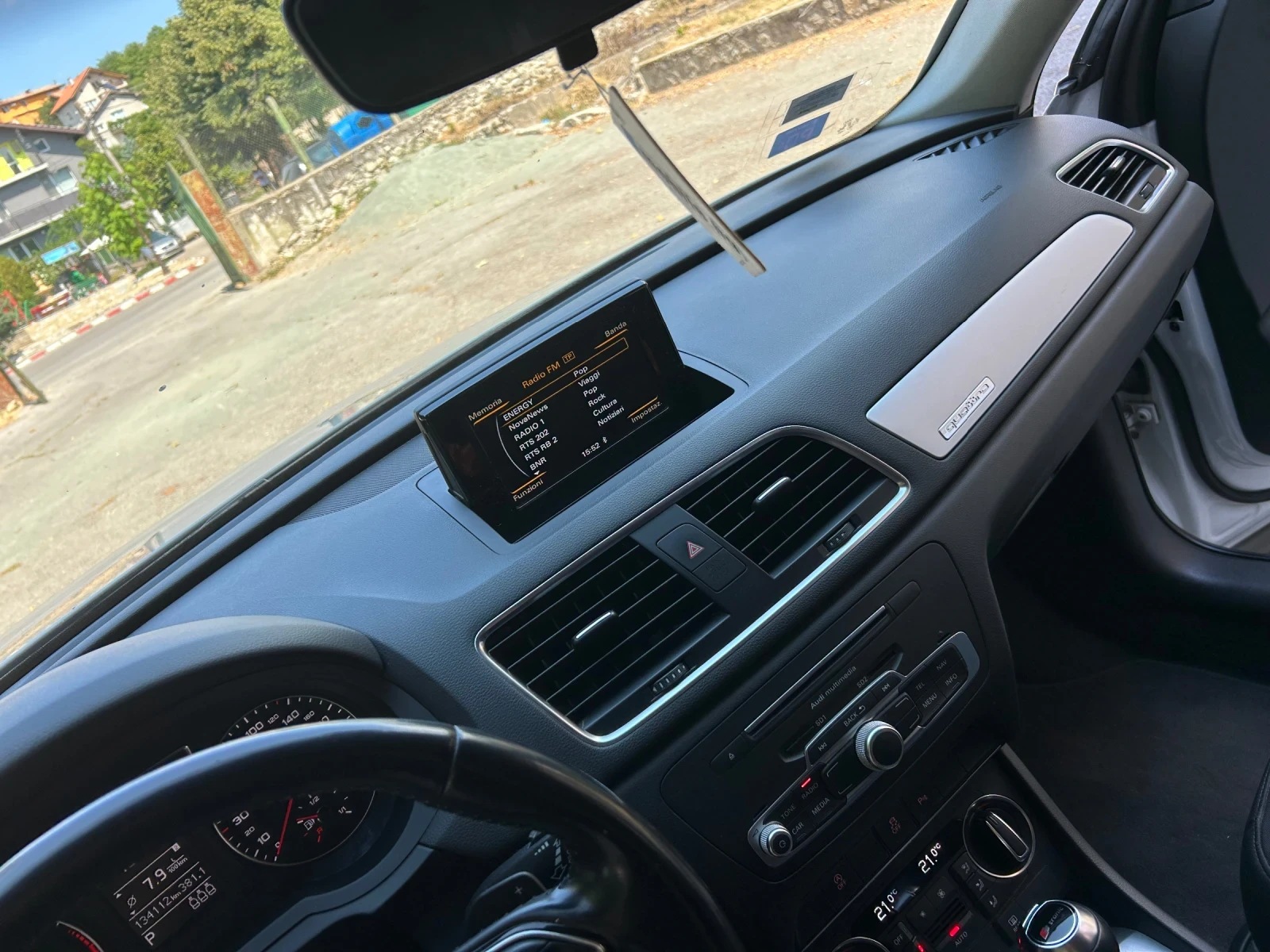 Audi Q3 2.0 TDI !!quattro!! Top-Top - изображение 6