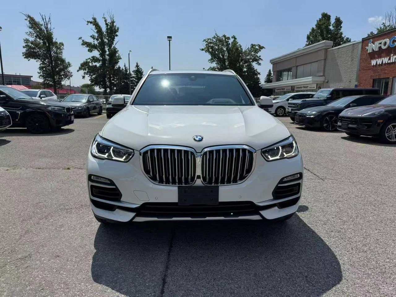 BMW X5 xDrive40i* Авто финансиране* Карфакс - изображение 5