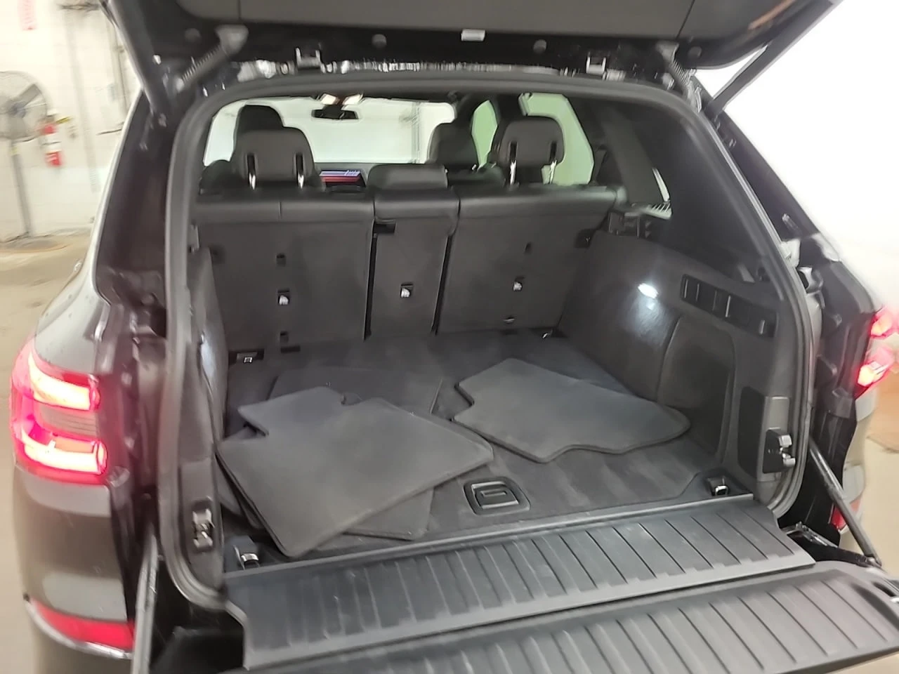 BMW X5 *  *    *   *  | Mobile.bg   16