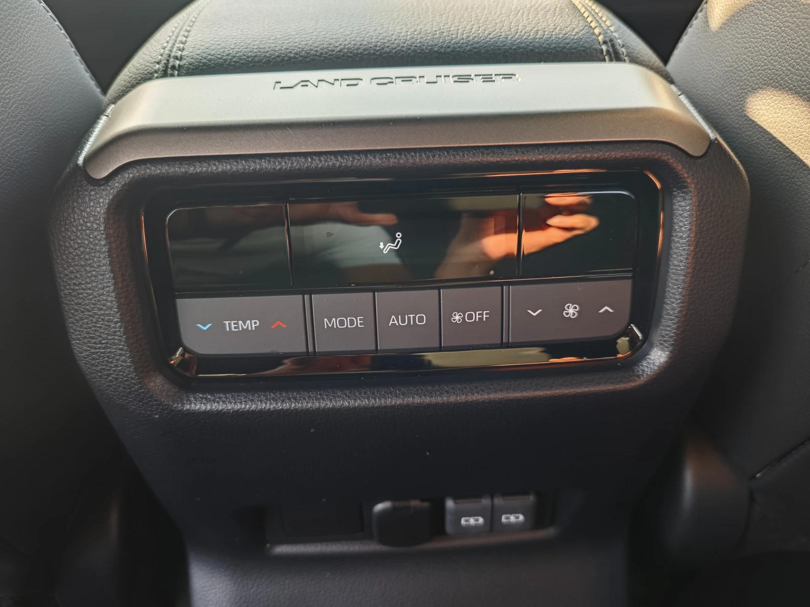 Toyota Land cruiser i-FORCE MAX Full Hybrid 4WD ECT-i | Mobile.bg � ����������� 11