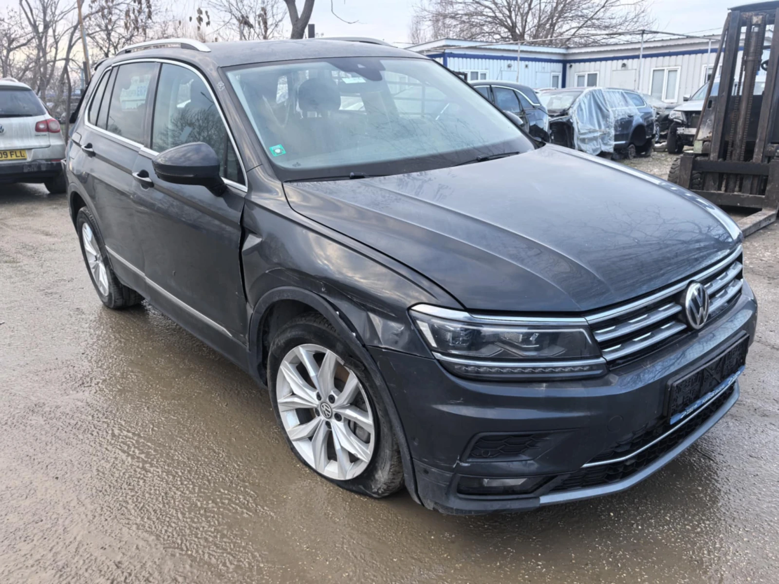 VW Tiguan 2.0tdi 4x4 - изображение 3