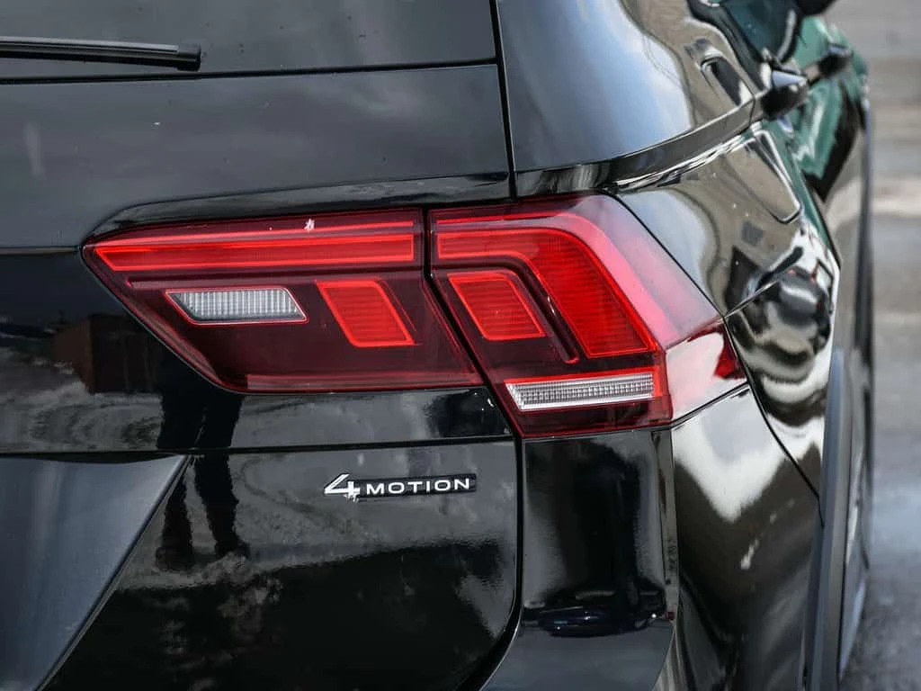 VW Tiguan * Highline R Line 4MOTION * CARFAX * ���� �� �� | Mobile.bg � ����������� 7