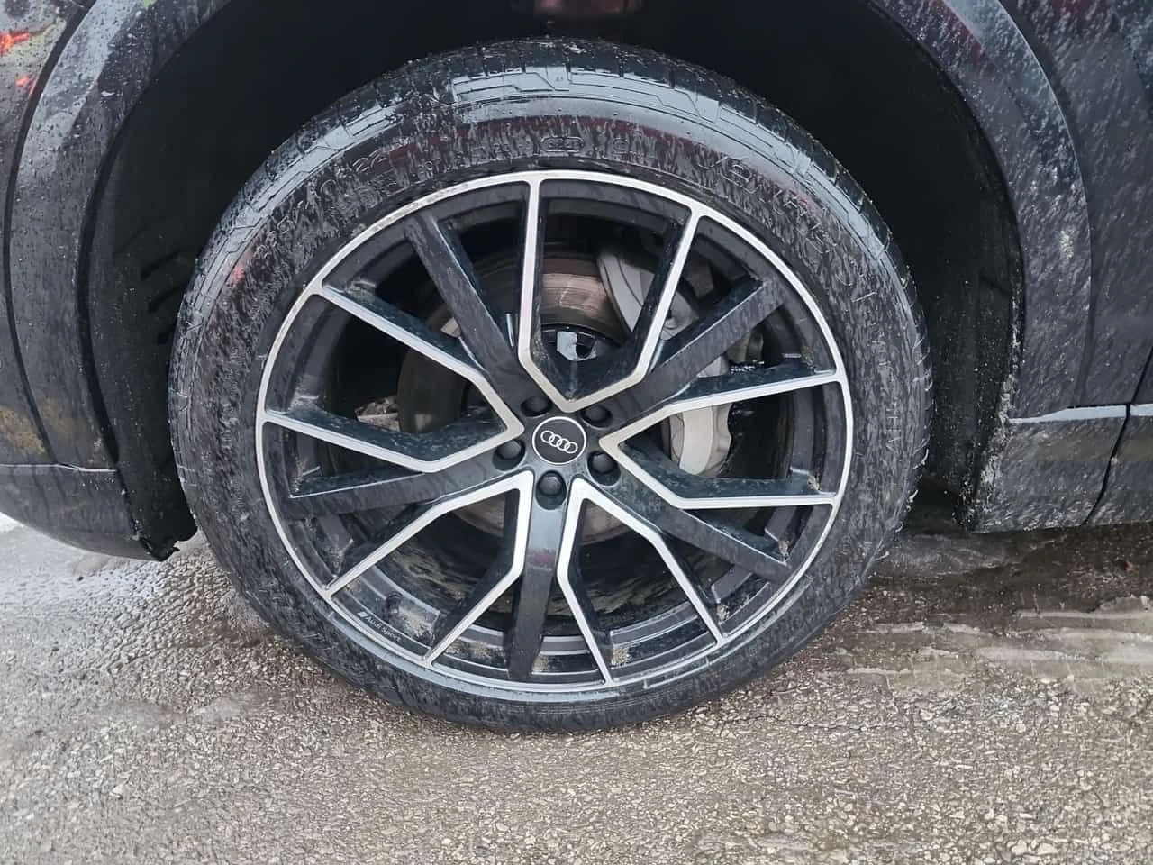 Audi Q8 * PROGRESSIV* ДИСТРОНИК* 360 КАМЕРА* ПОДГРЕВ* ОБДУ, снимка 6 - Автомобили и джипове - 53728871