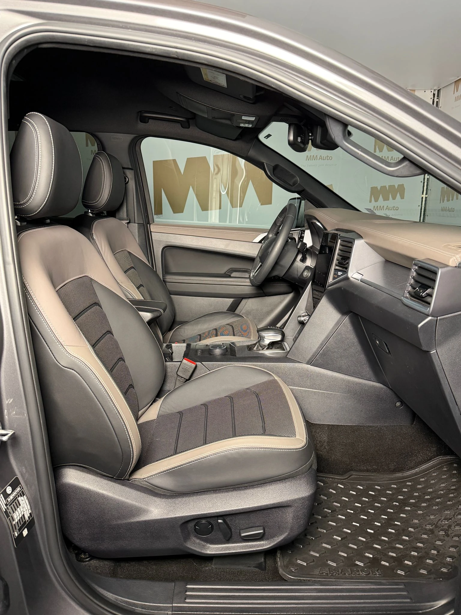 VW Amarok 3.0 TDI 4Motion* Aventura* Harman/Kardon | Mobile.bg � ����������� 9