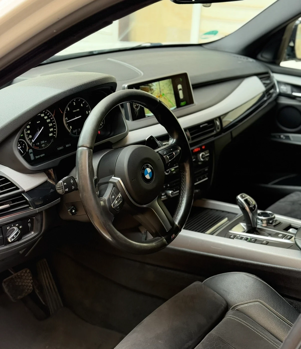 BMW X5 Xdrive M pack СМЕНЕНА ВЕРИГА!, снимка 8 - Автомобили и джипове - 54342029