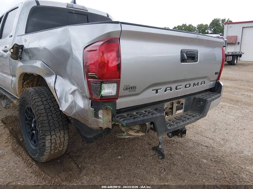 Toyota Tacoma 3.5l Sr5 V6, снимка 12 - Автомобили и джипове - 54568859