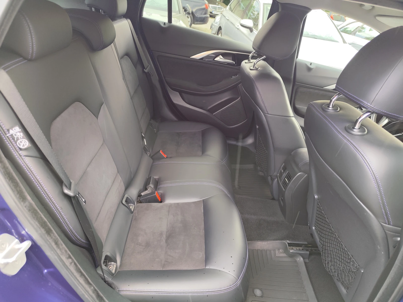 Infiniti Q30 2.2D* ABTOMATИК* 4X4* LED* NAVI* CAMERA 360* * , снимка 11 - Автомобили и джипове - 54738268