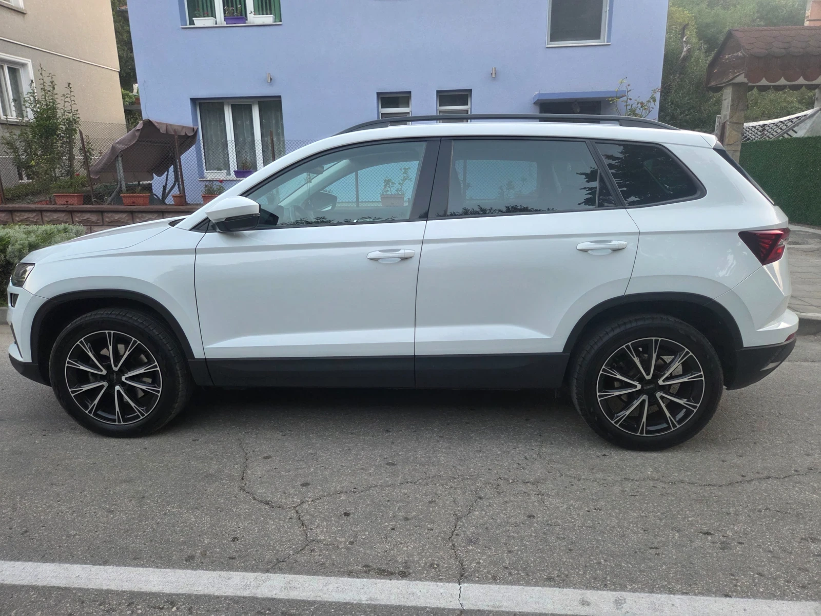 Skoda Karoq, снимка 3 - Автомобили и джипове - 56442656