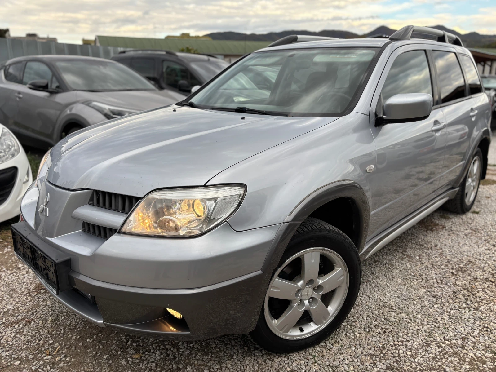 Mitsubishi Outlander 2.4 4WD AUTOMAT