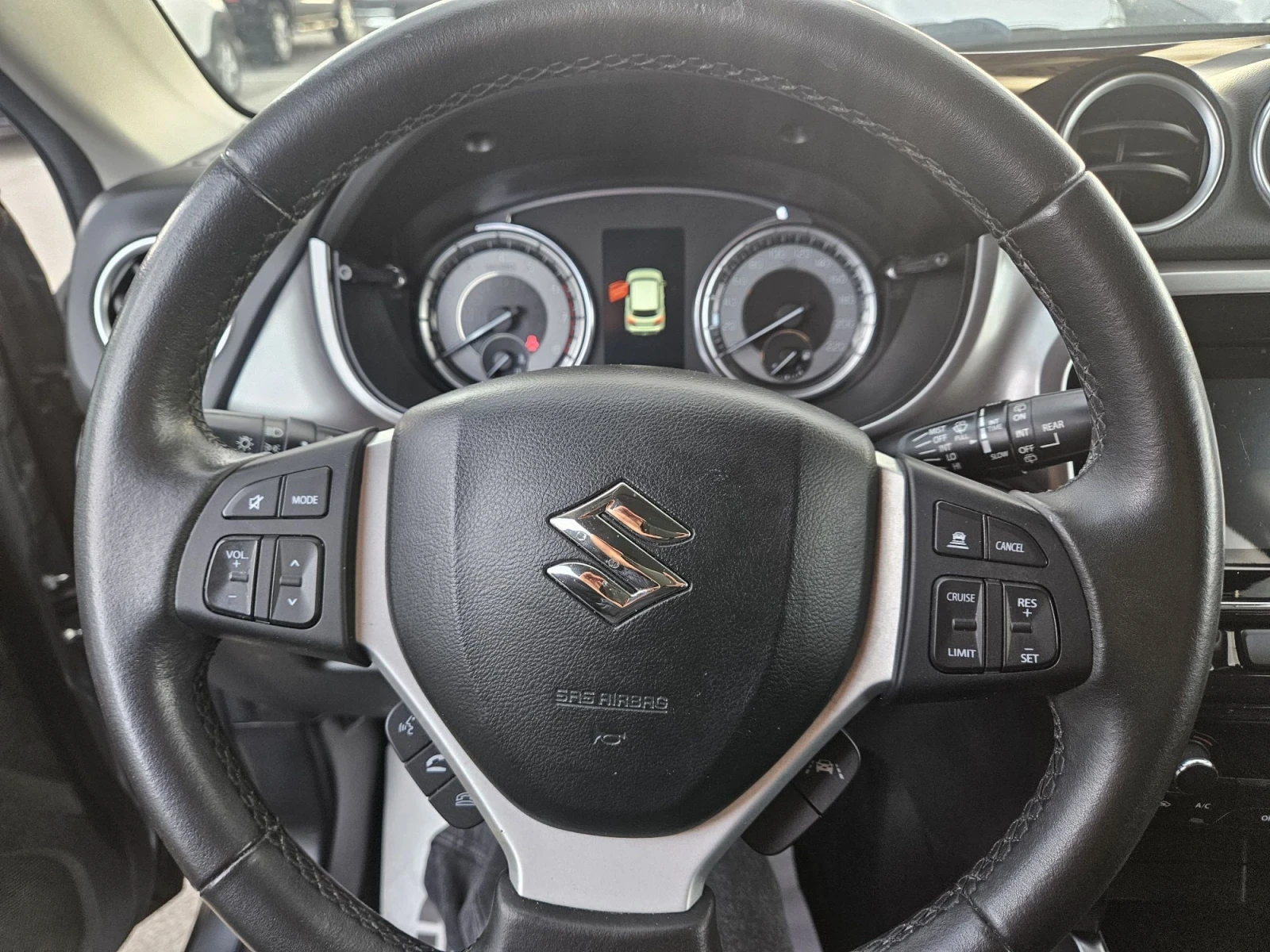 Suzuki Vitara, снимка 6 - Автомобили и джипове - 56700392