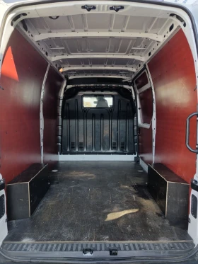 Renault Master 2.3dCi/150к.с./L2H2/Start&Stop, снимка 17