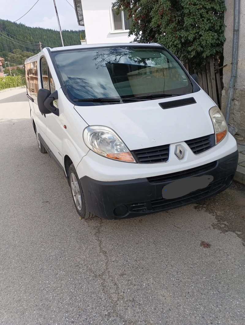 Renault Trafic, снимка 3 - Бусове и автобуси - 48089675