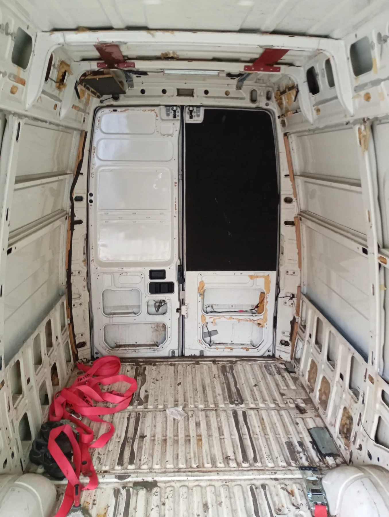 Iveco Daily 35-170 - изображение 9