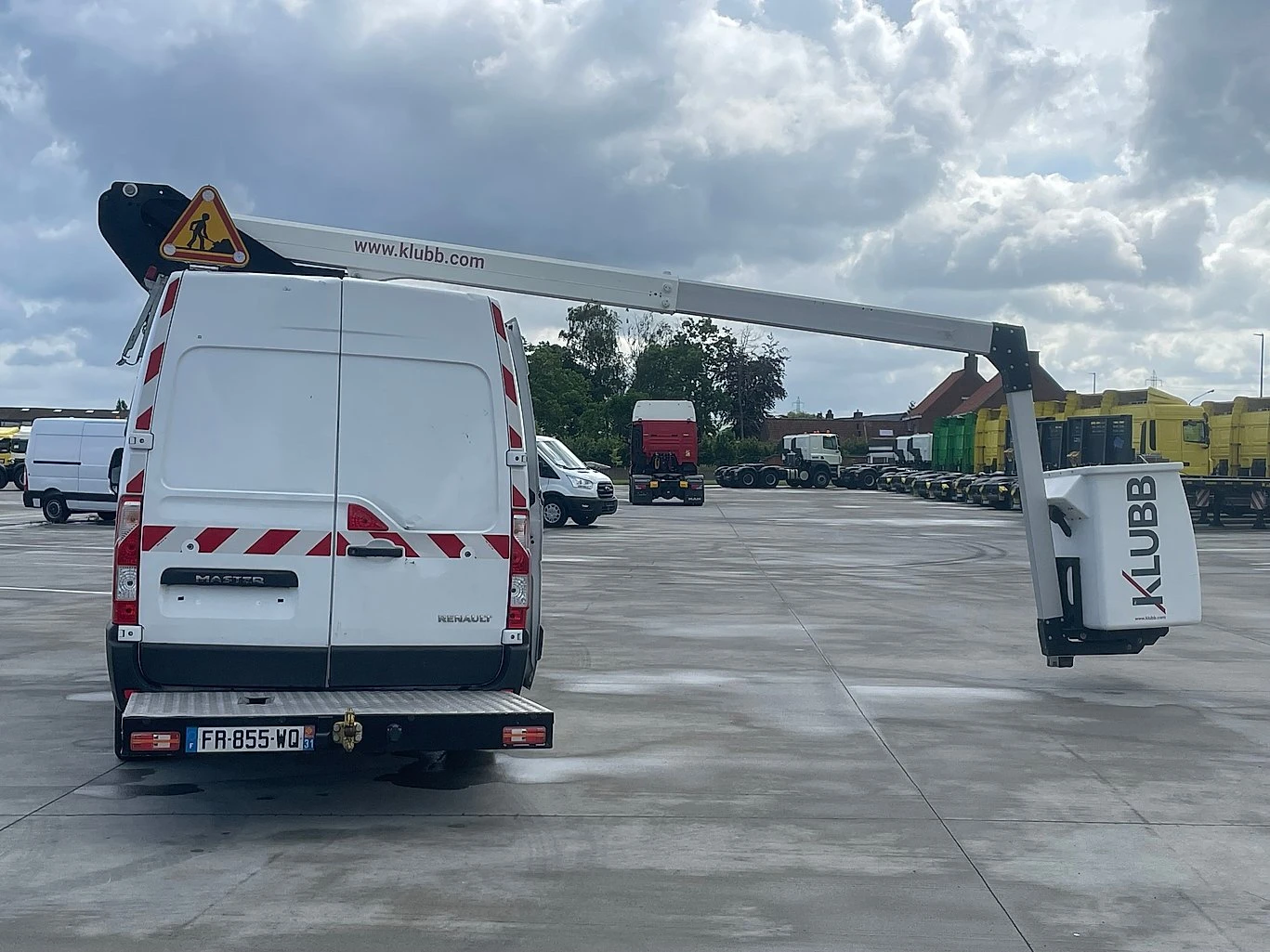 Renault Master ВИШКА L2H2 - изображение 4