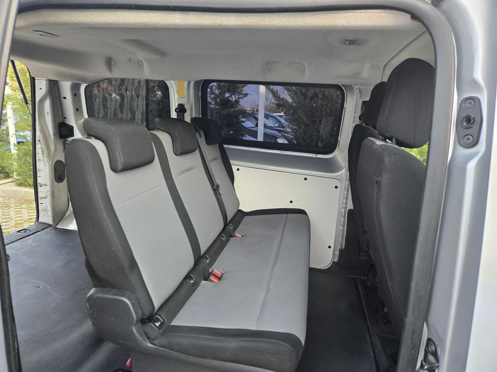 Peugeot Expert 2.0HDI-150кс= 6СКОРОСТИ= ТОВАРОПЪТНИЧЕСКИ, снимка 13 - Бусове и автобуси - 55016766