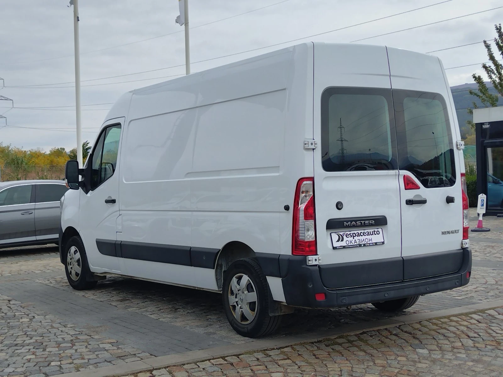 Renault Master 2.3dCi/150к.с./L2H2/Start&Stop, снимка 6 - Бусове и автобуси - 56518810