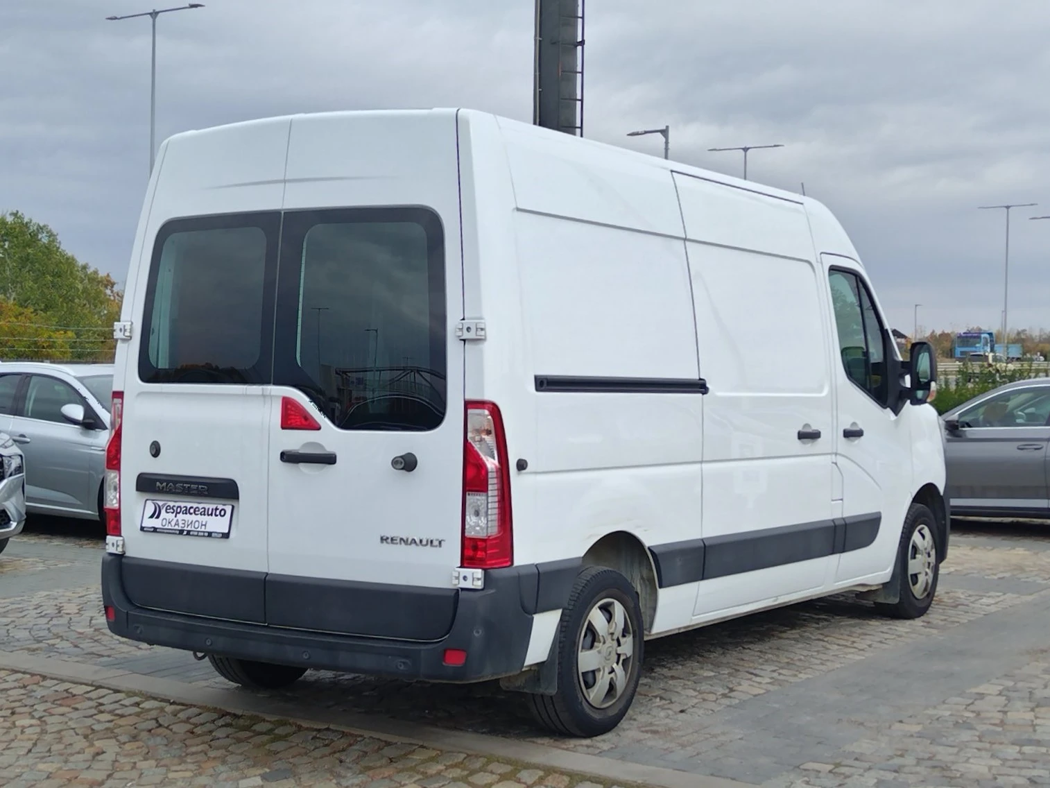 Renault Master 2.3dCi/150к.с./L2H2/Start&Stop, снимка 4 - Бусове и автобуси - 56518810
