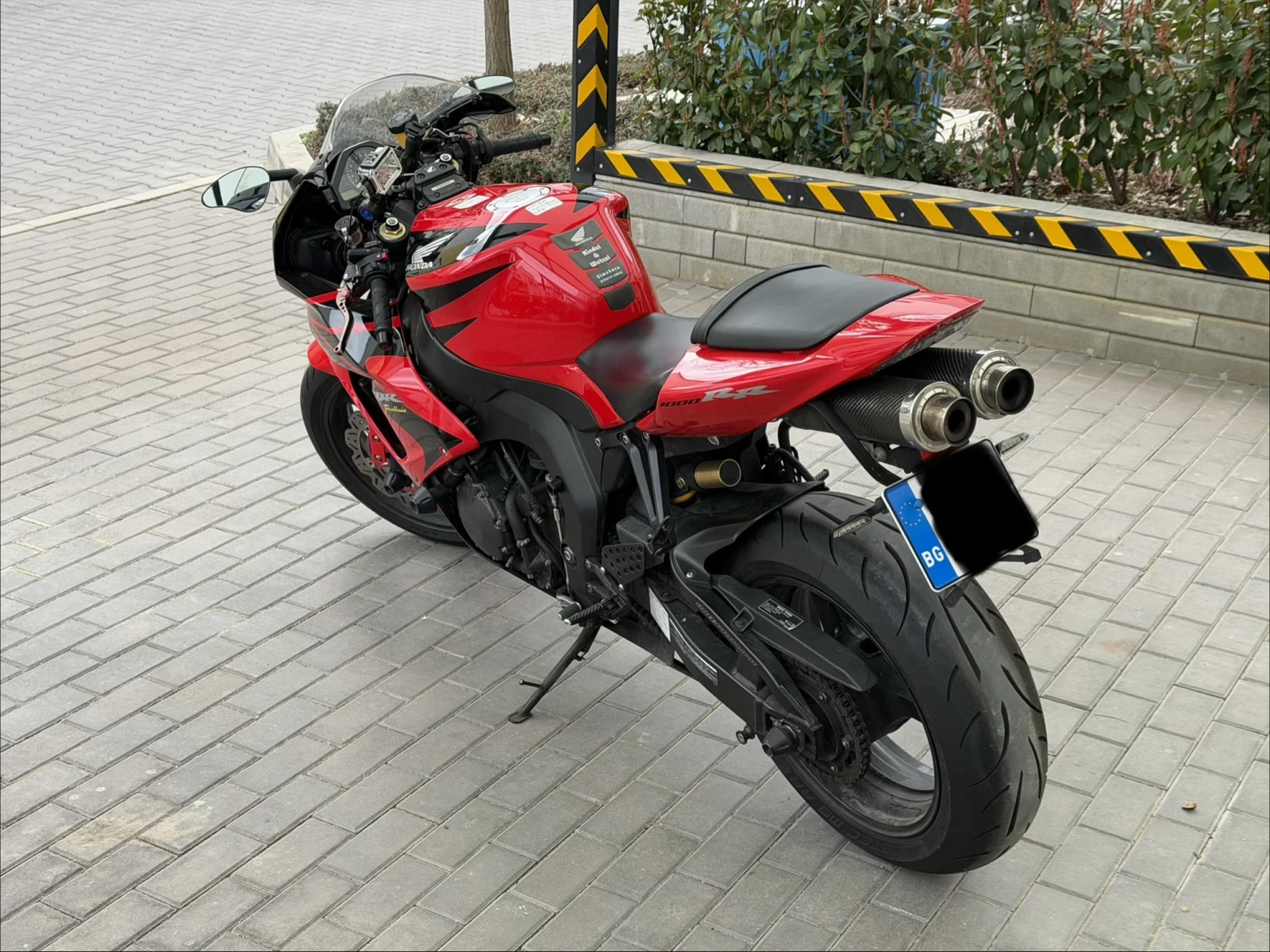 Honda Cbr CBR1000RR SC57, снимка 4 - Мотоциклети и мототехника - 53940737