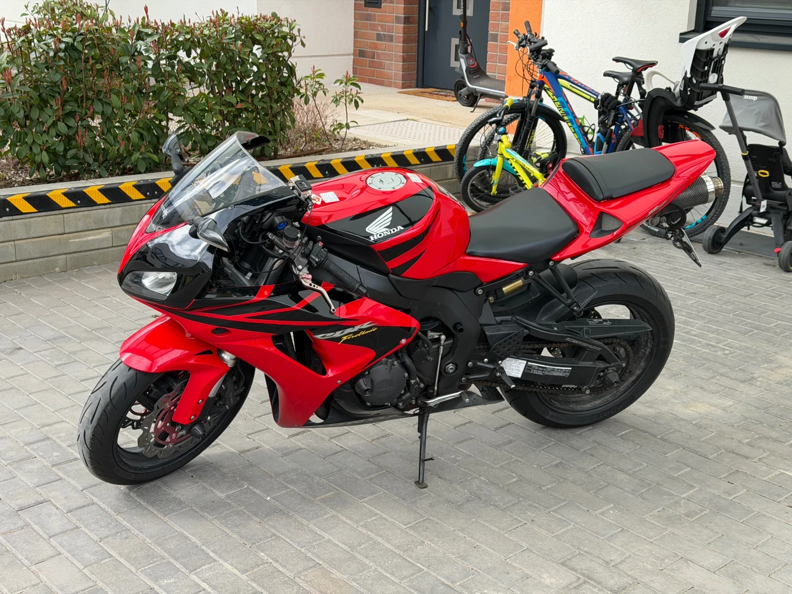 Honda Cbr CBR1000RR SC57, снимка 3 - Мотоциклети и мототехника - 53940737