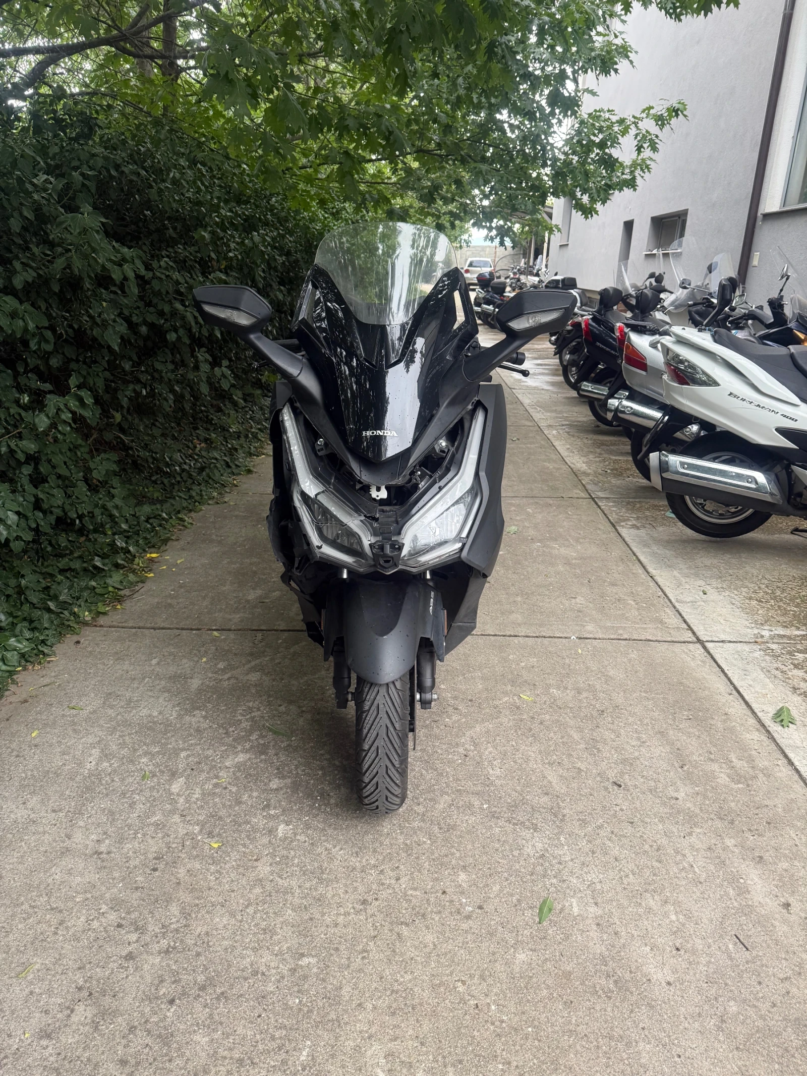 Honda Forza 350 2023 7000 km, снимка 2 - Мотоциклети и мототехника - 55406704