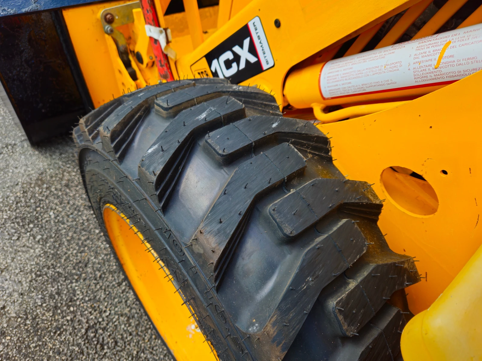 Багер JCB 1-CX-HIGHFLOW - изображение 10