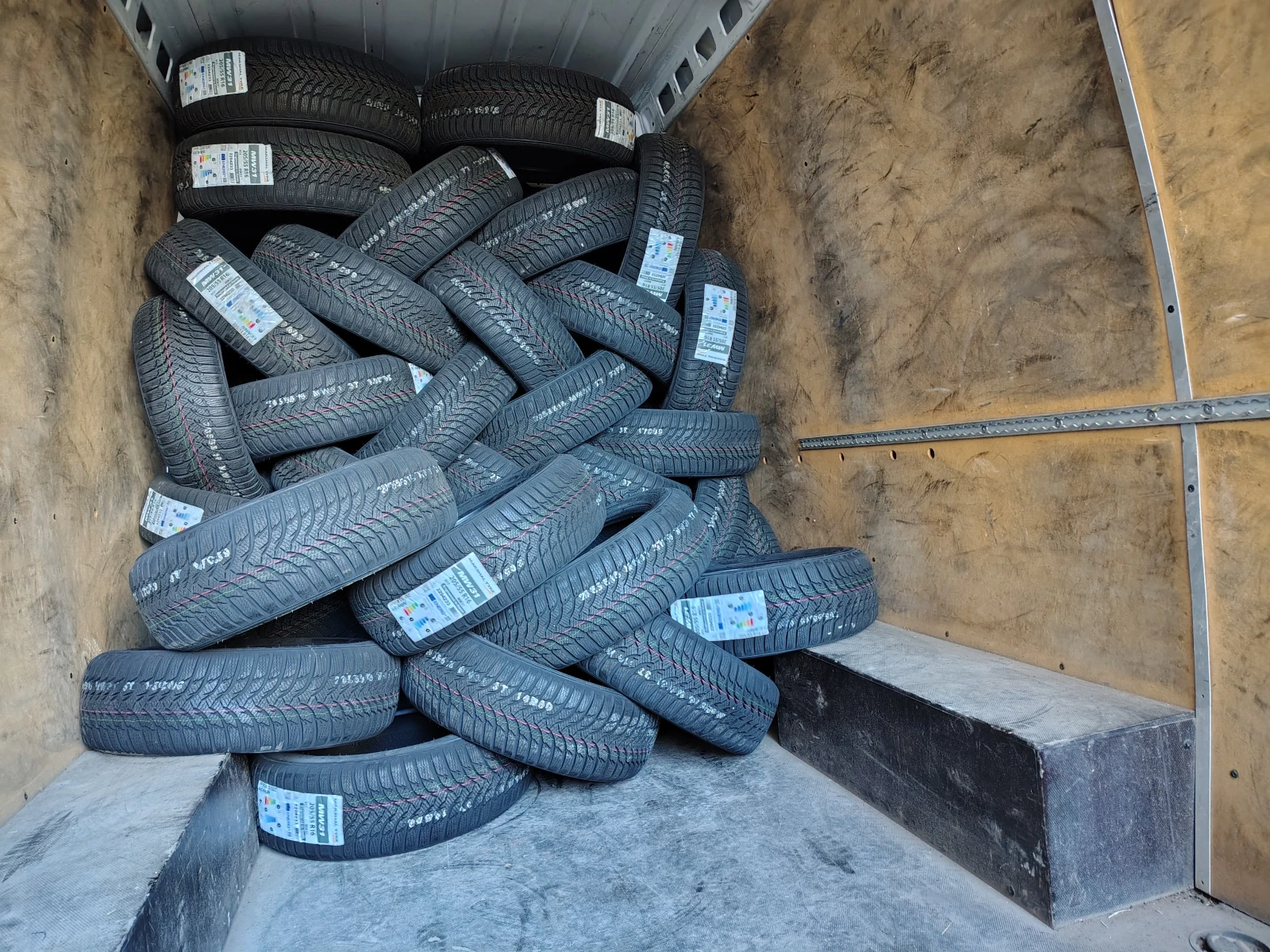  205/55R16 | Mobile.bg   4