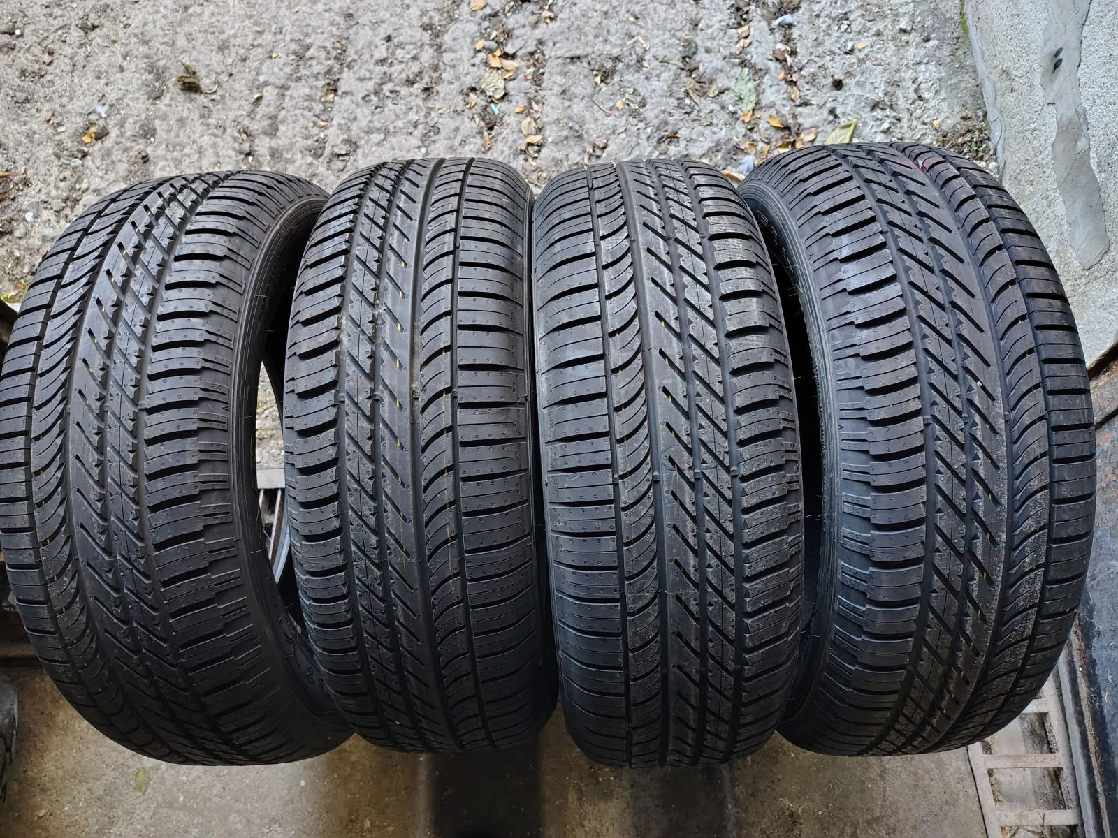 Гуми Летни 235/60R18