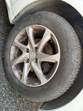 Peugeot 208 1.0 VTI. На части, снимка 11