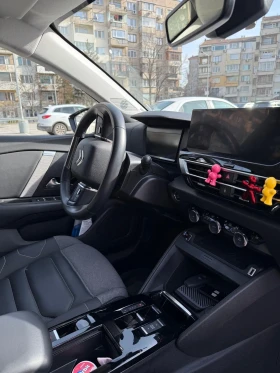 Citroen C4 SHINE PureTech 130 S&S EAT8 E6.4 - 19900 € / 38921.02 лв. - 48684240 10