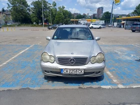 ����� �� �������� �� Mercedes-Benz C 220