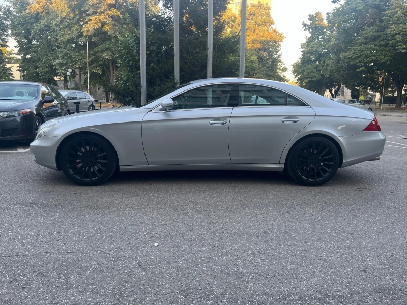 Mercedes-Benz CLS 500, снимка 4 - Автомобили и джипове - 46891048