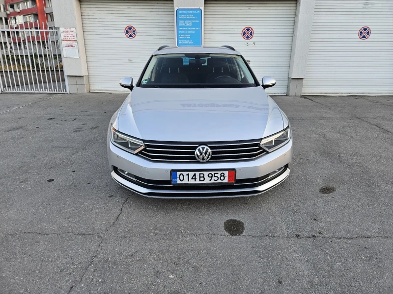 VW Passat 2.0TDI/150КС/ЕВРО 6/ДИСТРОНИК/СЕРВИЗНА ИСТОРИЯ/, снимка 3 - Автомобили и джипове - 47538328