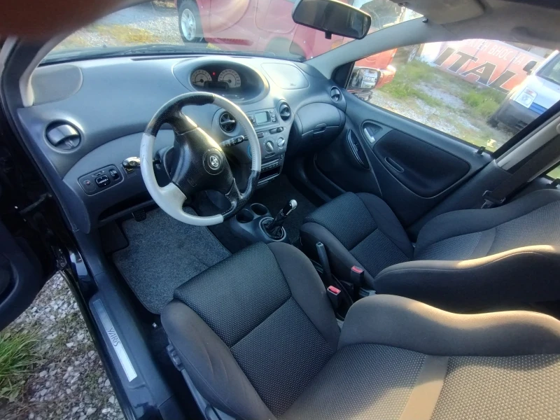 Toyota Yaris 1.5 SPORT 106к.с.ГАЗ, снимка 13 - Автомобили и джипове - 47614896