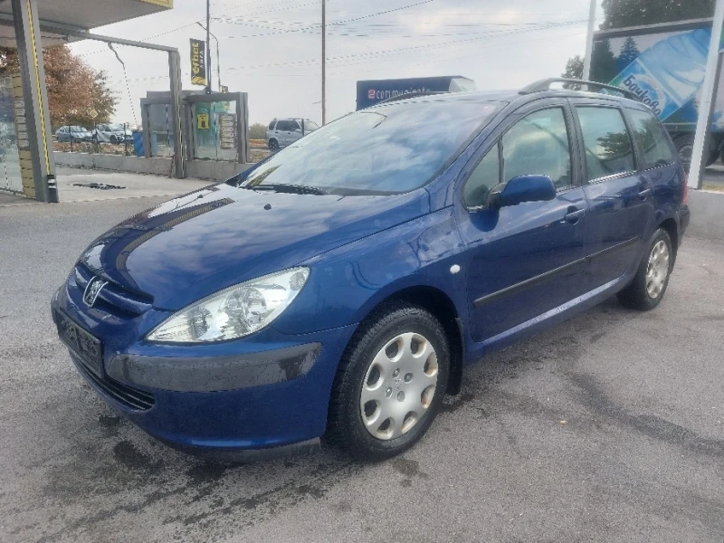 Peugeot 307 1.4 бензин Топ състояние , снимка 4 - Автомобили и джипове - 47949145