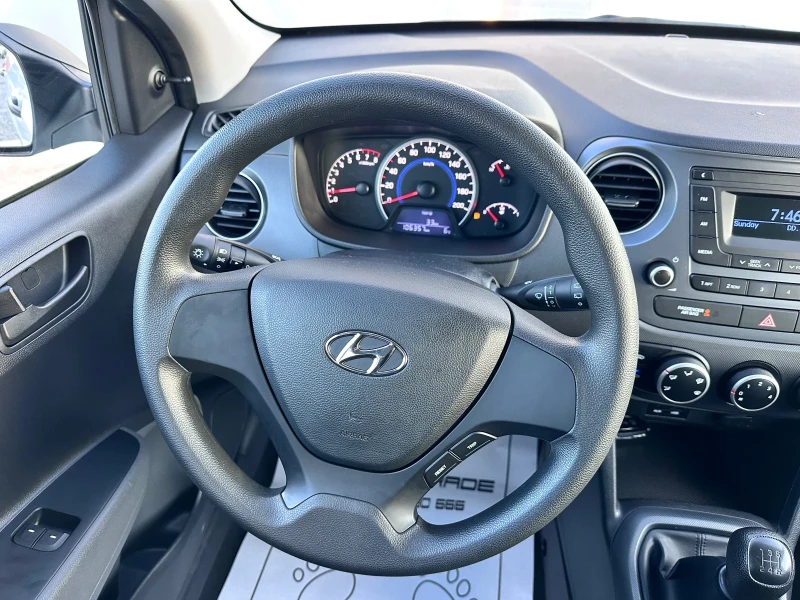 Hyundai I10 1.0i SERVICE BOOK * KTEO* * COC* * 2 KEYS* , снимка 8 - Автомобили и джипове - 49118386