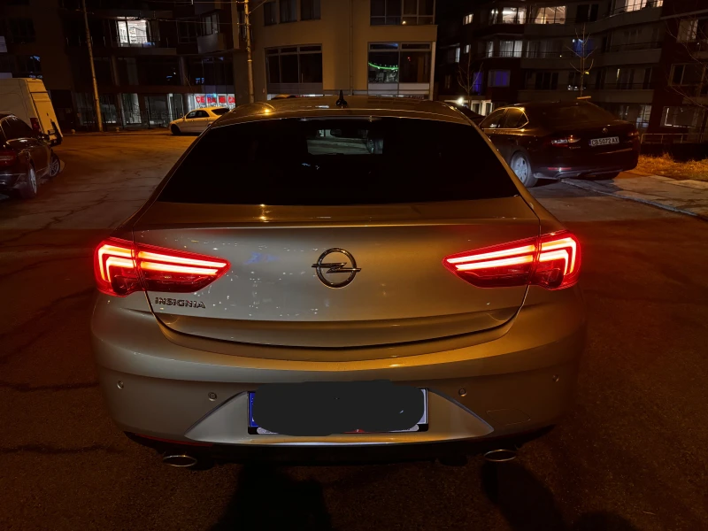 Opel Insignia Grand Sport (B) 1.6 Turbo (200 к.с.), снимка 17 - Автомобили и джипове - 49521632