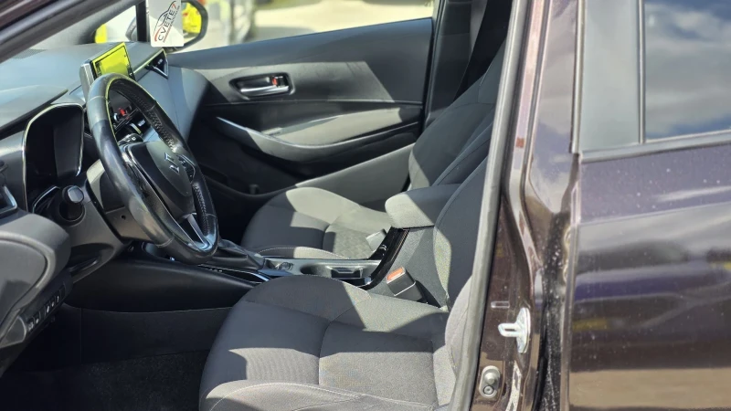 Suzuki Swace 1.8Hybrid 122кс* Дигитал* Подгрев* Лед, снимка 10 - Автомобили и джипове - 49959767