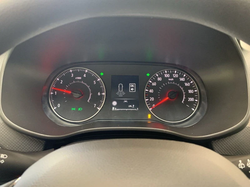 Dacia Jogger НОВ!!/ESSENTIAL/91HP/ECO-G 100/PDC/LED/153Е, снимка 13 - Автомобили и джипове - 50360169