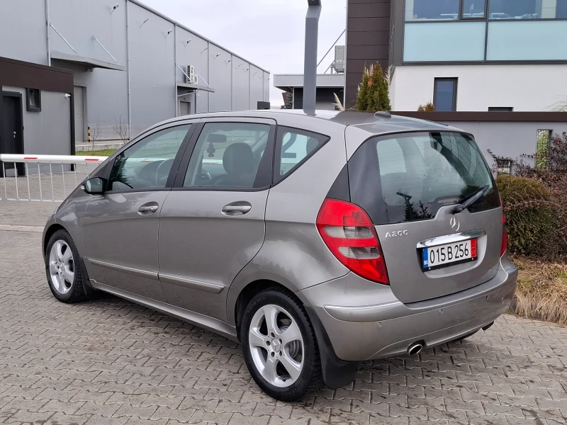 Mercedes-Benz A 200 2.0i* (136кс)* AVANTGARD* * КОЖА* * НОВ ВНОС* , снимка 6 - Автомобили и джипове - 52890550