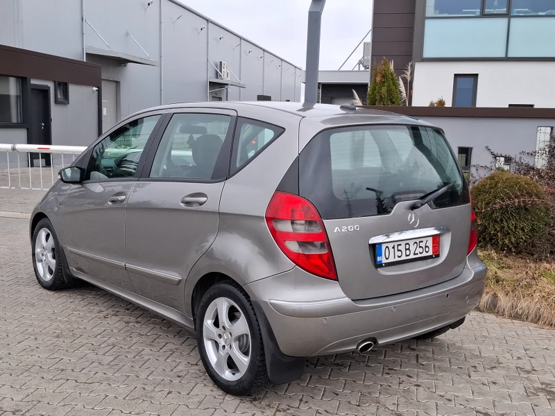 Mercedes-Benz A 200 2.0i* (136кс)* AVANTGARD* * КОЖА* * НОВ ВНОС* , снимка 7 - Автомобили и джипове - 52890550