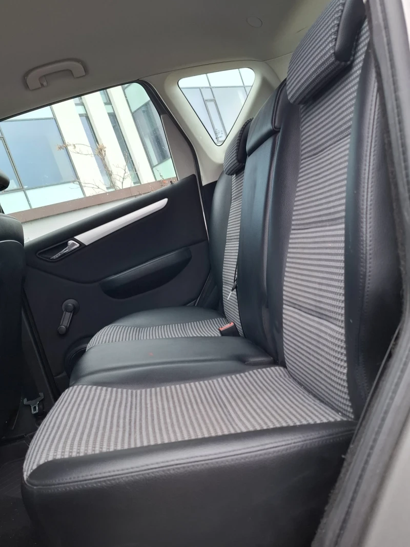 Mercedes-Benz A 200 2.0i* (136кс)* AVANTGARD* * КОЖА* * НОВ ВНОС* , снимка 17 - Автомобили и джипове - 52890550