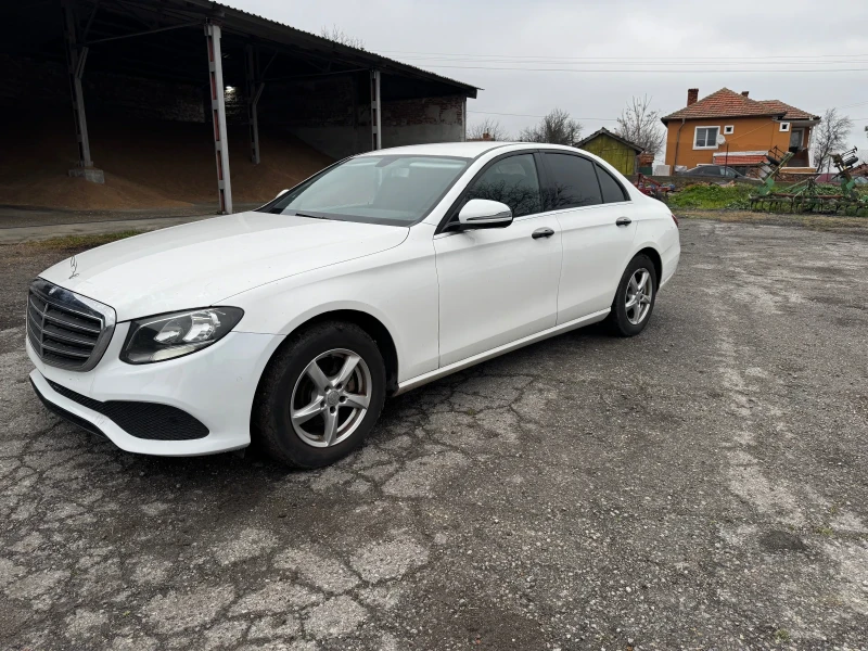 Mercedes-Benz E 200 E200, снимка 5 - Автомобили и джипове - 52906004