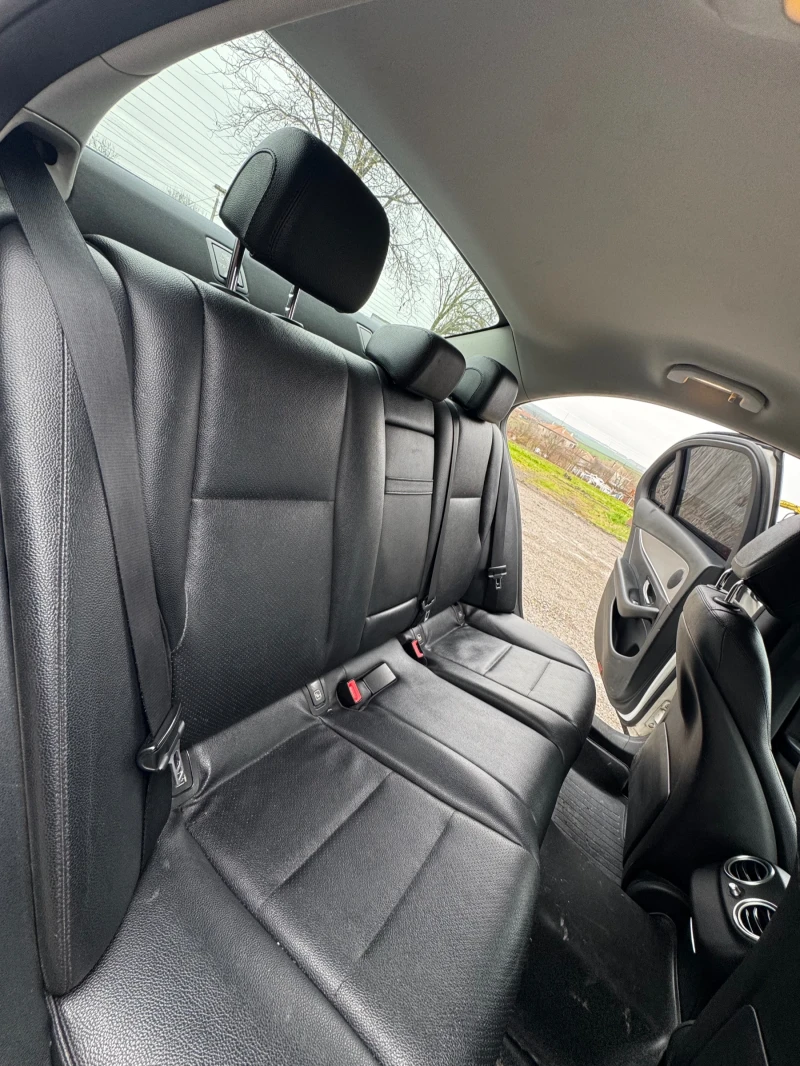 Mercedes-Benz E 200 E200, снимка 9 - Автомобили и джипове - 52906004