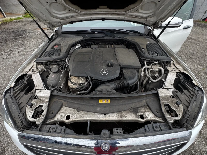 Mercedes-Benz E 200 E200, снимка 6 - Автомобили и джипове - 52906004